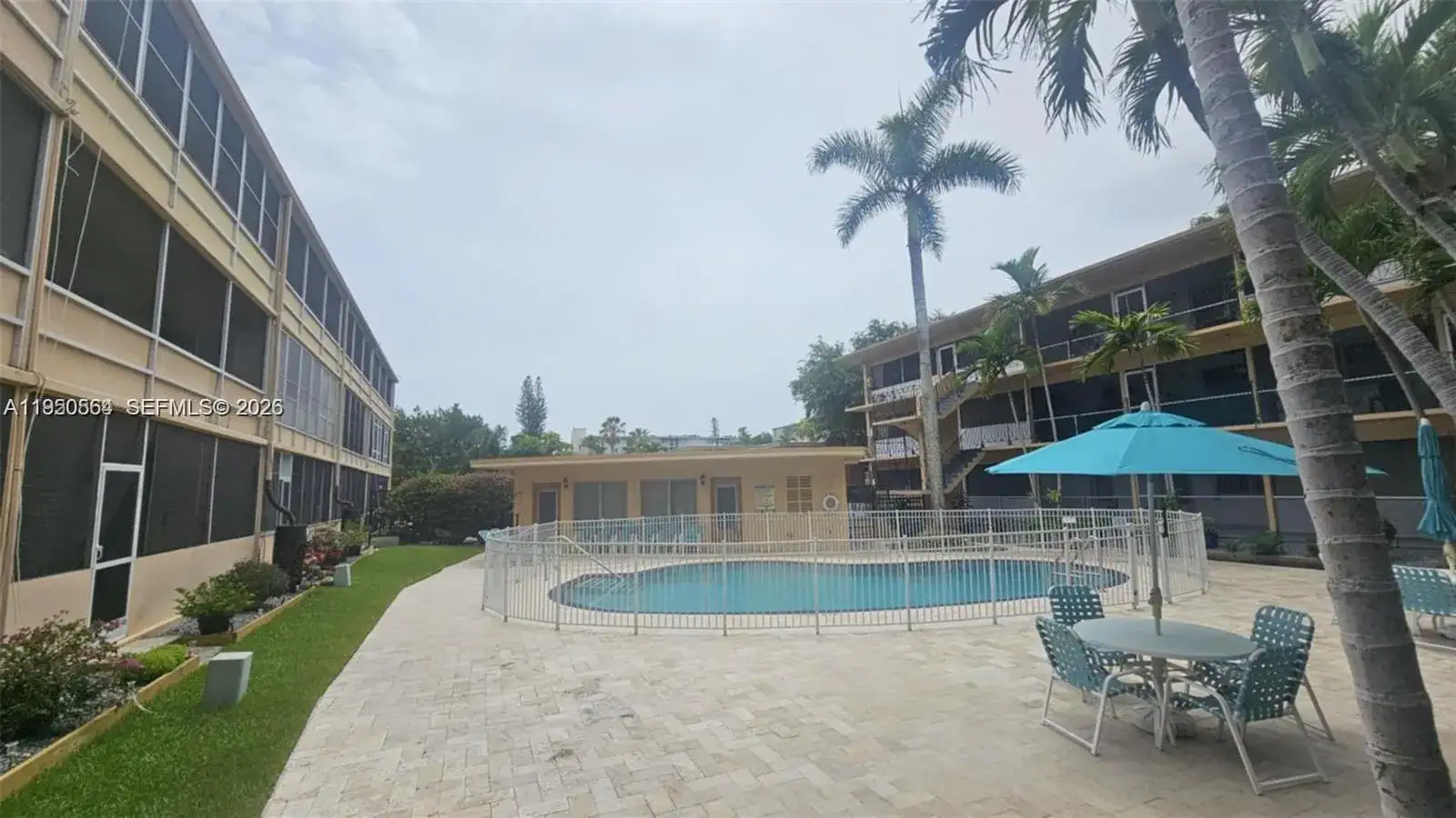 1500 NE 127th St # 103, North Miami FL 33161 photo 2