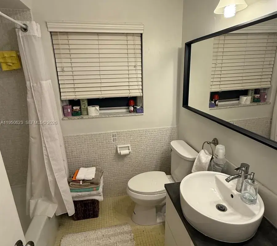 700 Layne Blvd # 317, Hallandale Beach FL 33009