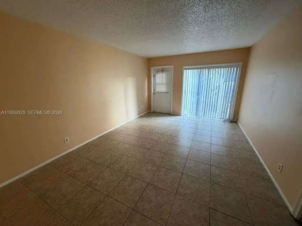 11394 Royal Palm Blvd # 11394, Coral Springs FL 33065