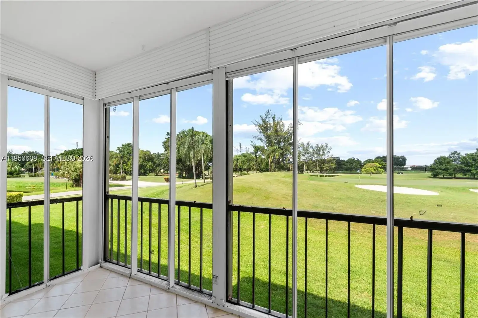 9220 S Hollybrook Lake Dr # 208, Pembroke Pines FL 33025