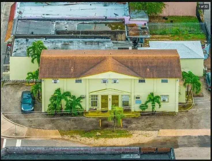 1500 NW 69th Ter, Miami FL 33147 photo 3