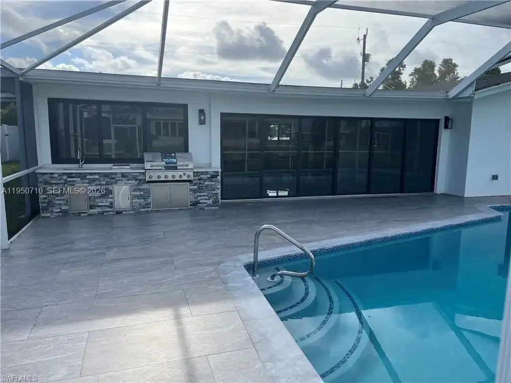 5313 Bayview Ct, Cape Coral FL 33904 photo 3