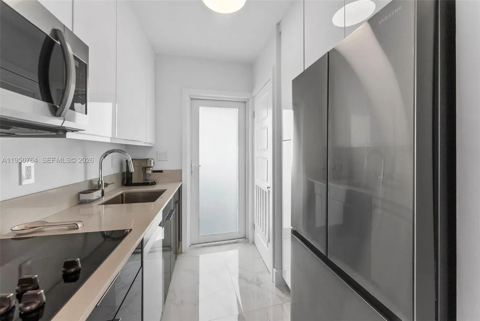 3250 NE 28th St # 403, Fort Lauderdale FL 33308