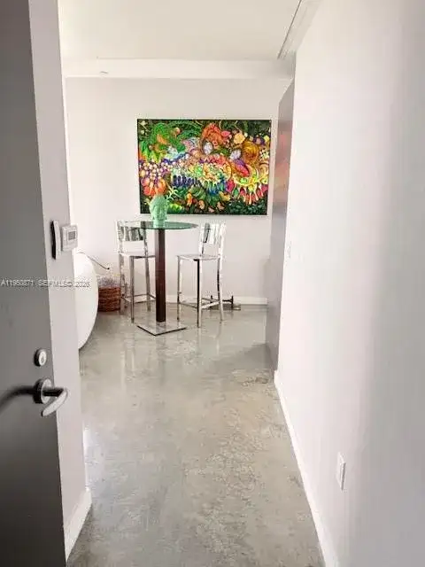 151 SE 1st St # 3010, Miami FL 33131 photo 2