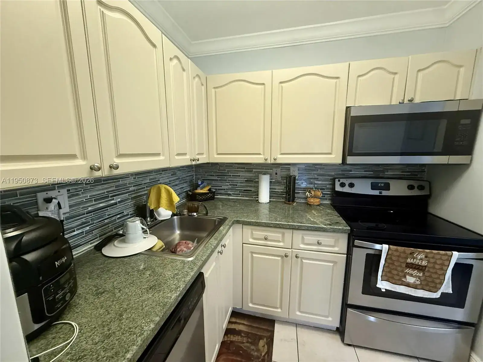 10413 N Kendall Dr # B208, Miami FL 33176 photo 3