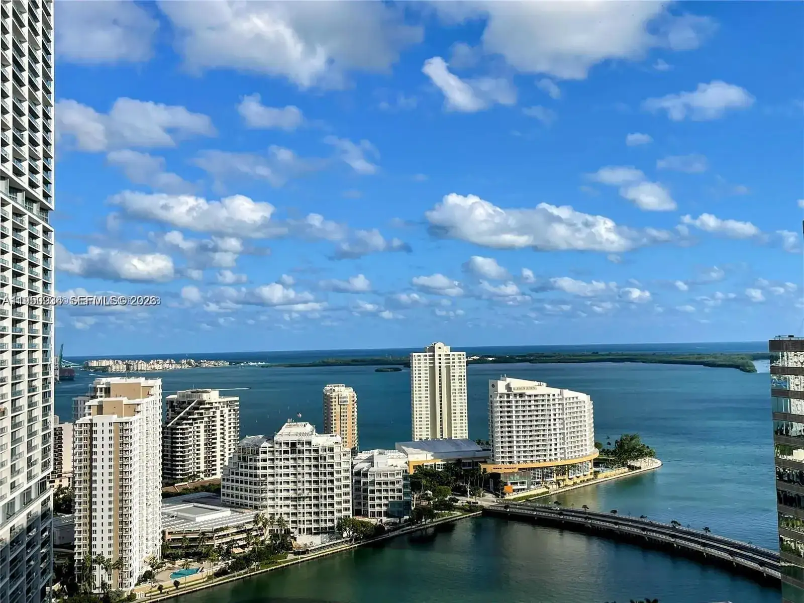 500 Brickell Ave # 3302, Miami FL 33131 photo 2