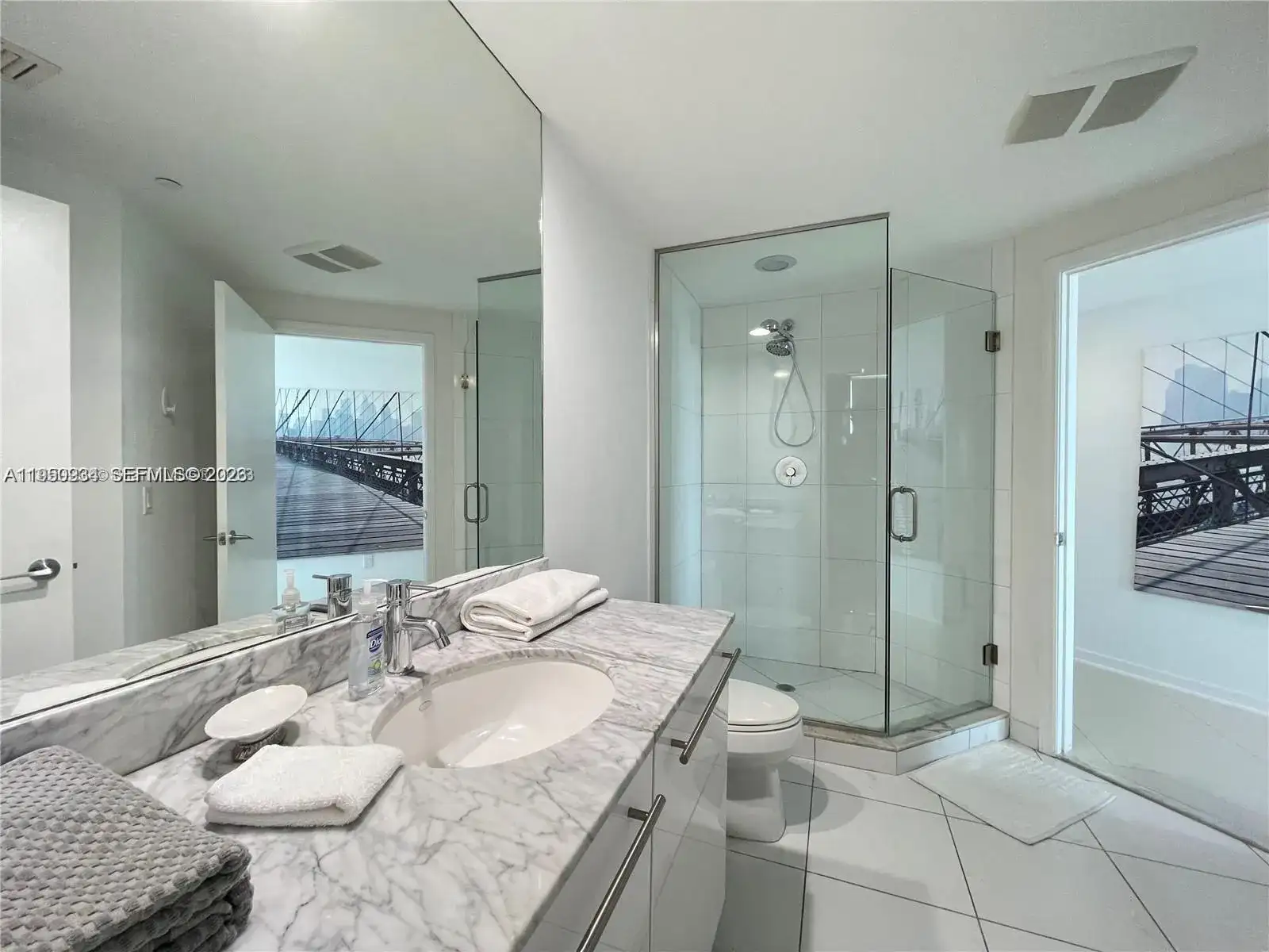 500 Brickell Ave # 3302, Miami FL 33131 photo 5