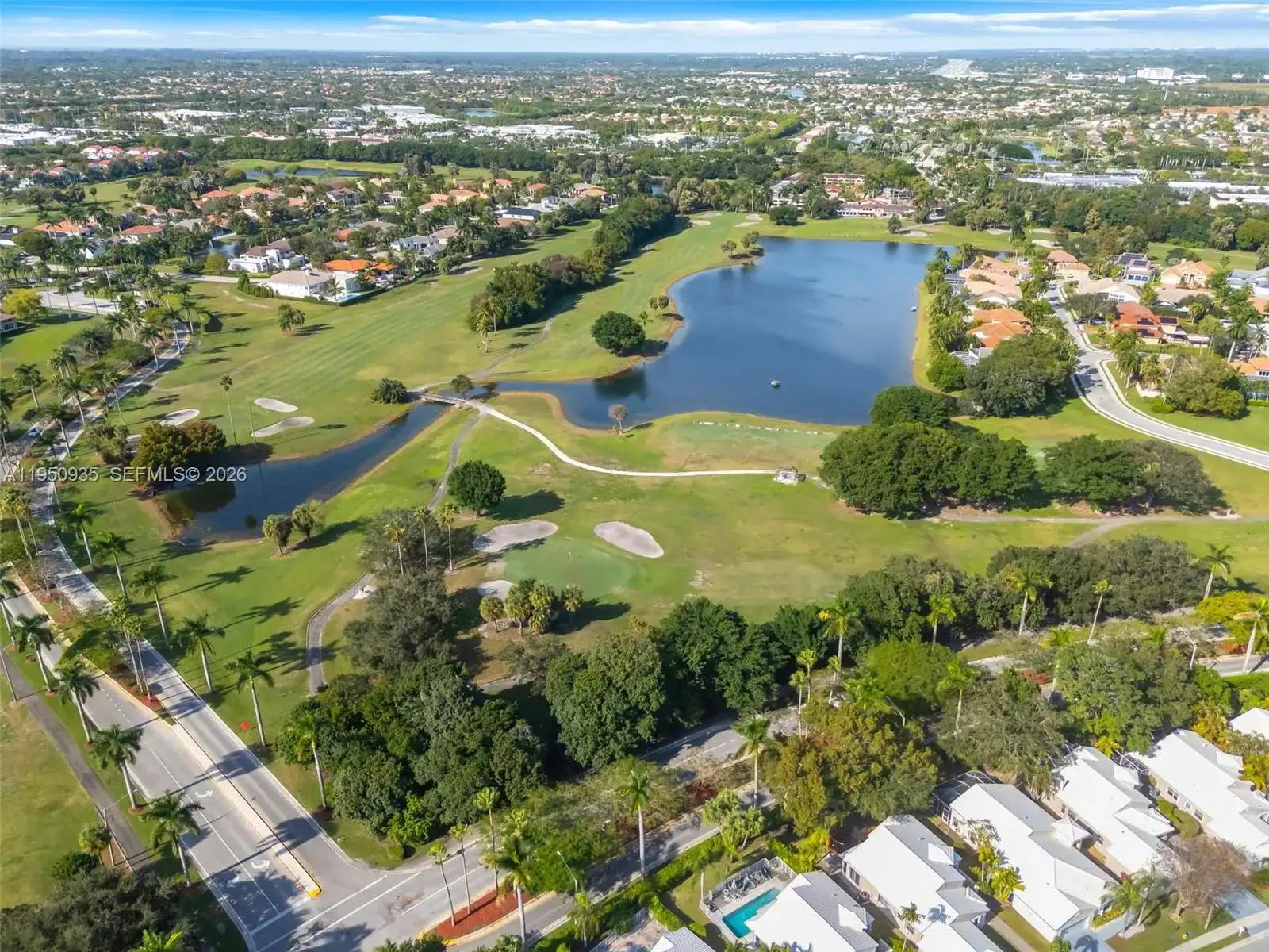 15825 SW 11th St, Pembroke Pines FL 33027