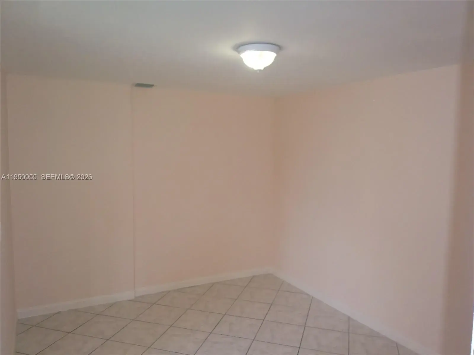 734 SW 5, Hallandale Beach FL 33009