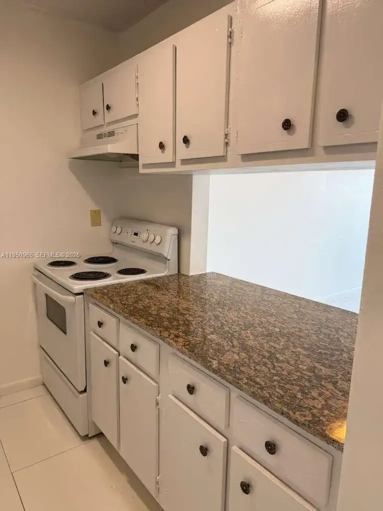 4495 NW 9th Street # 104, Miami FL 33126 photo 3
