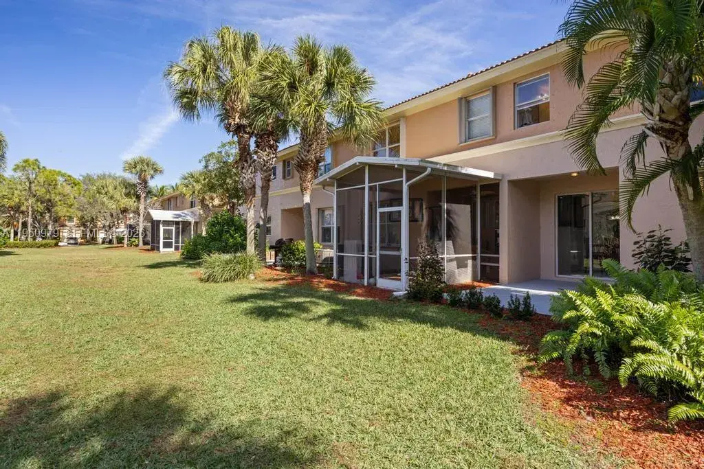 419 Rainbow Springs Ter, Royal Palm Beach FL 33411