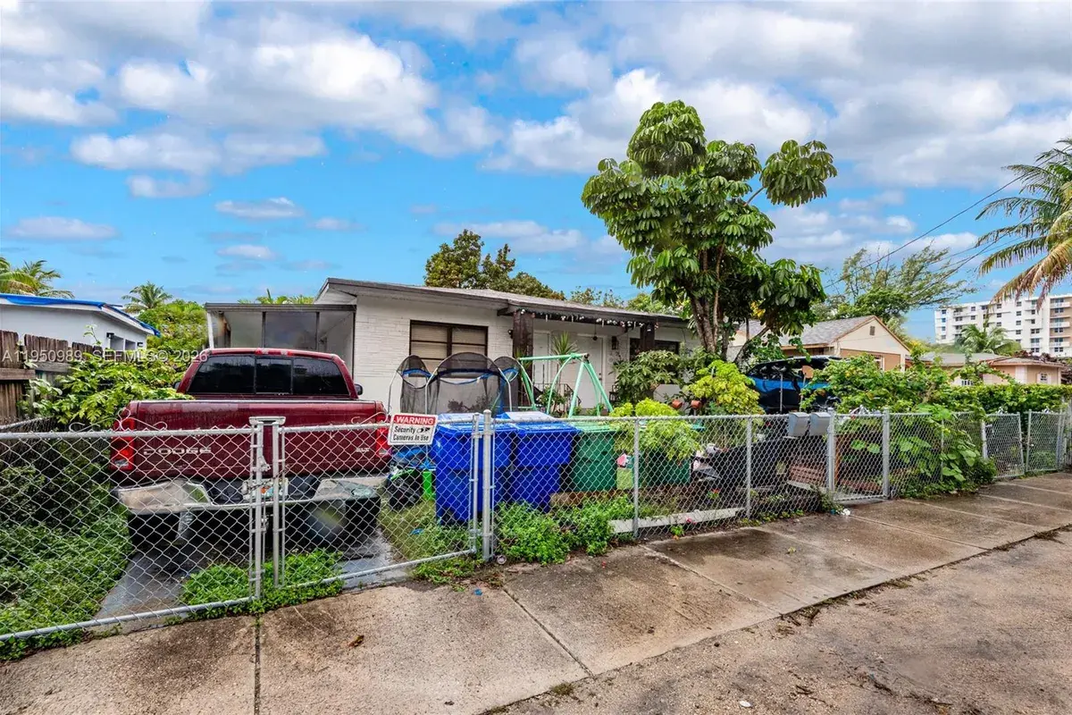110 NW 58th St # 0, Miami FL 33127