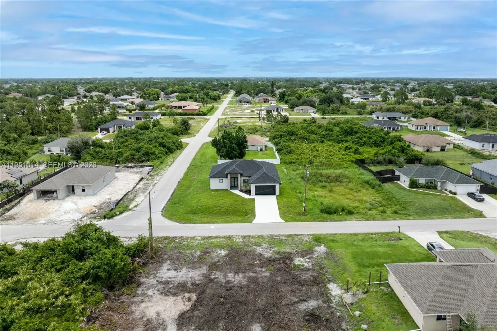 3318 30th St SW, Lehigh Acres FL 33976 photo 4