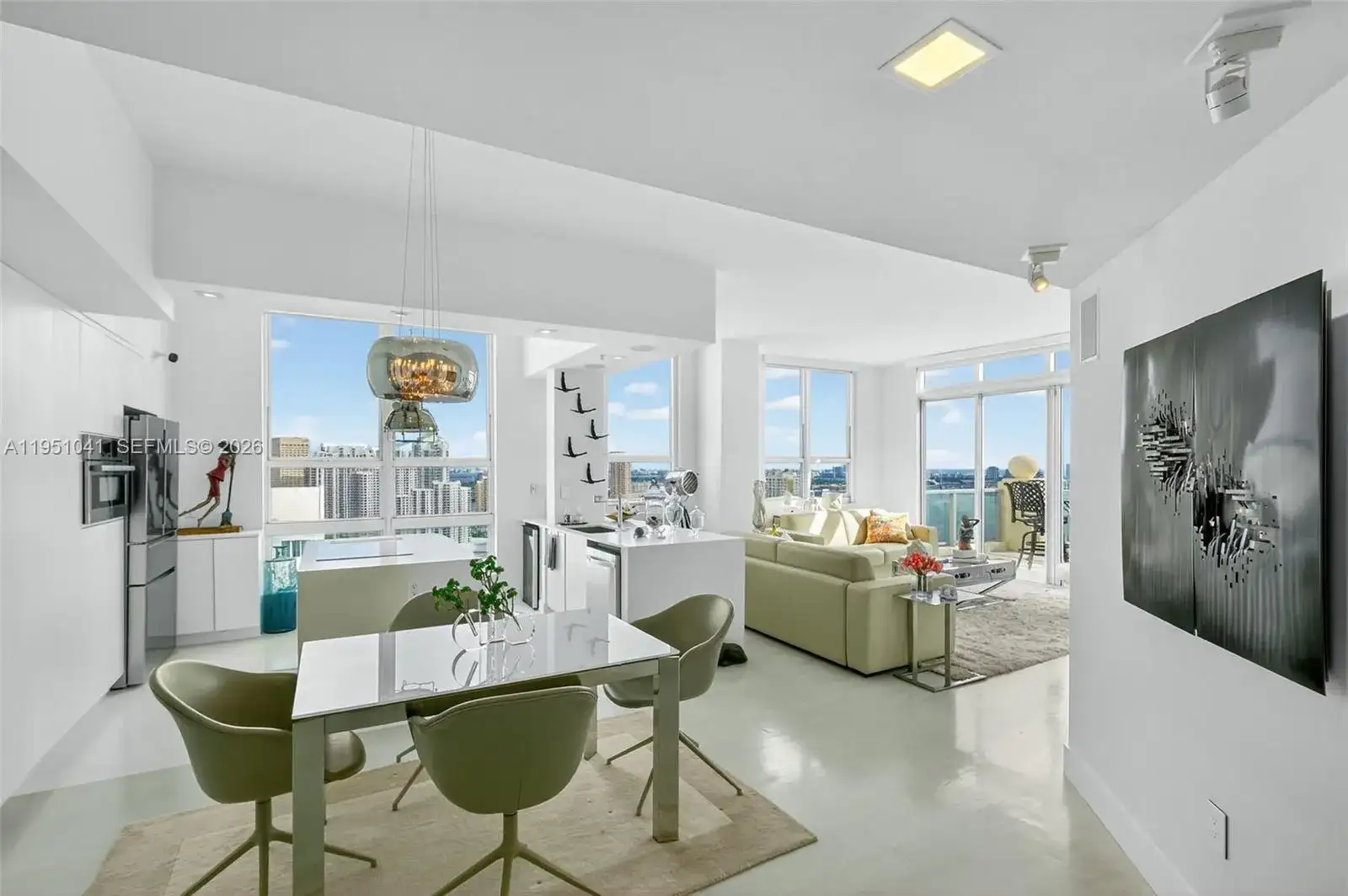 1155 Brickell Bay Dr, Miami FL 33131 photo 5