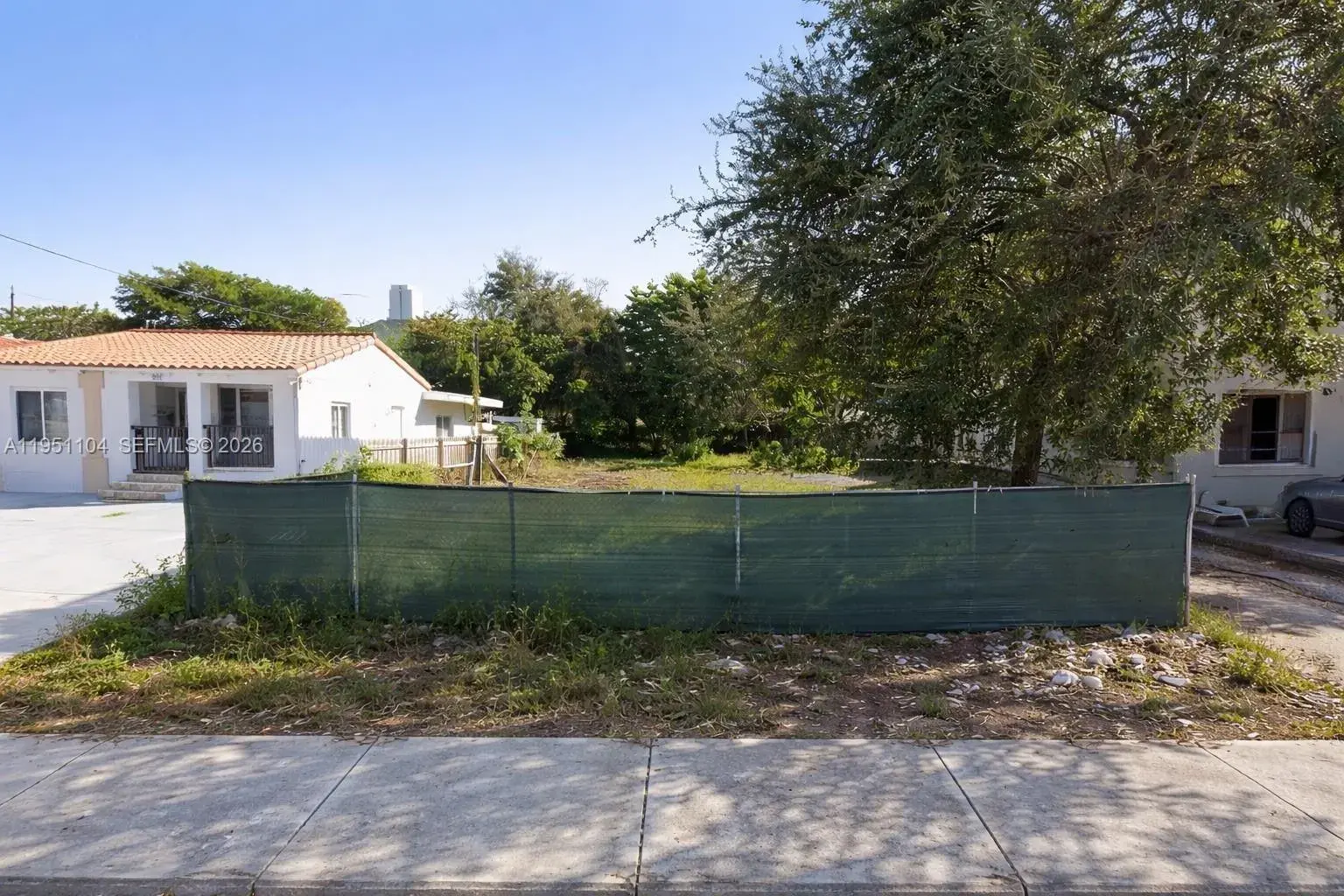 161 NW 18th Ave, Miami FL 33125