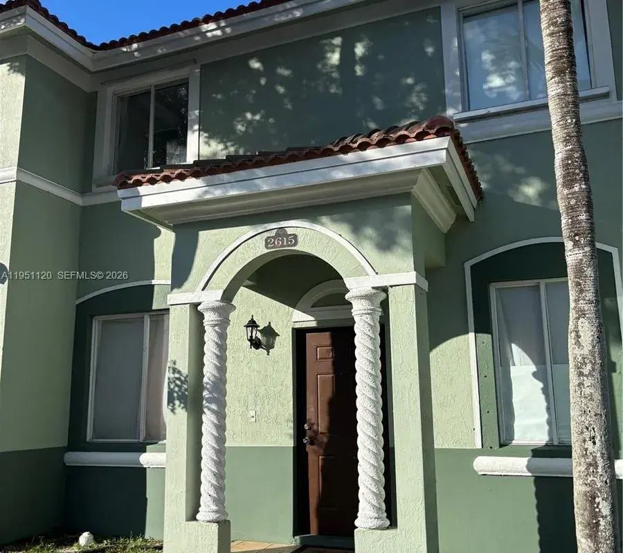 2615 SE 14 Avenida # 2615, Homestead FL 33035