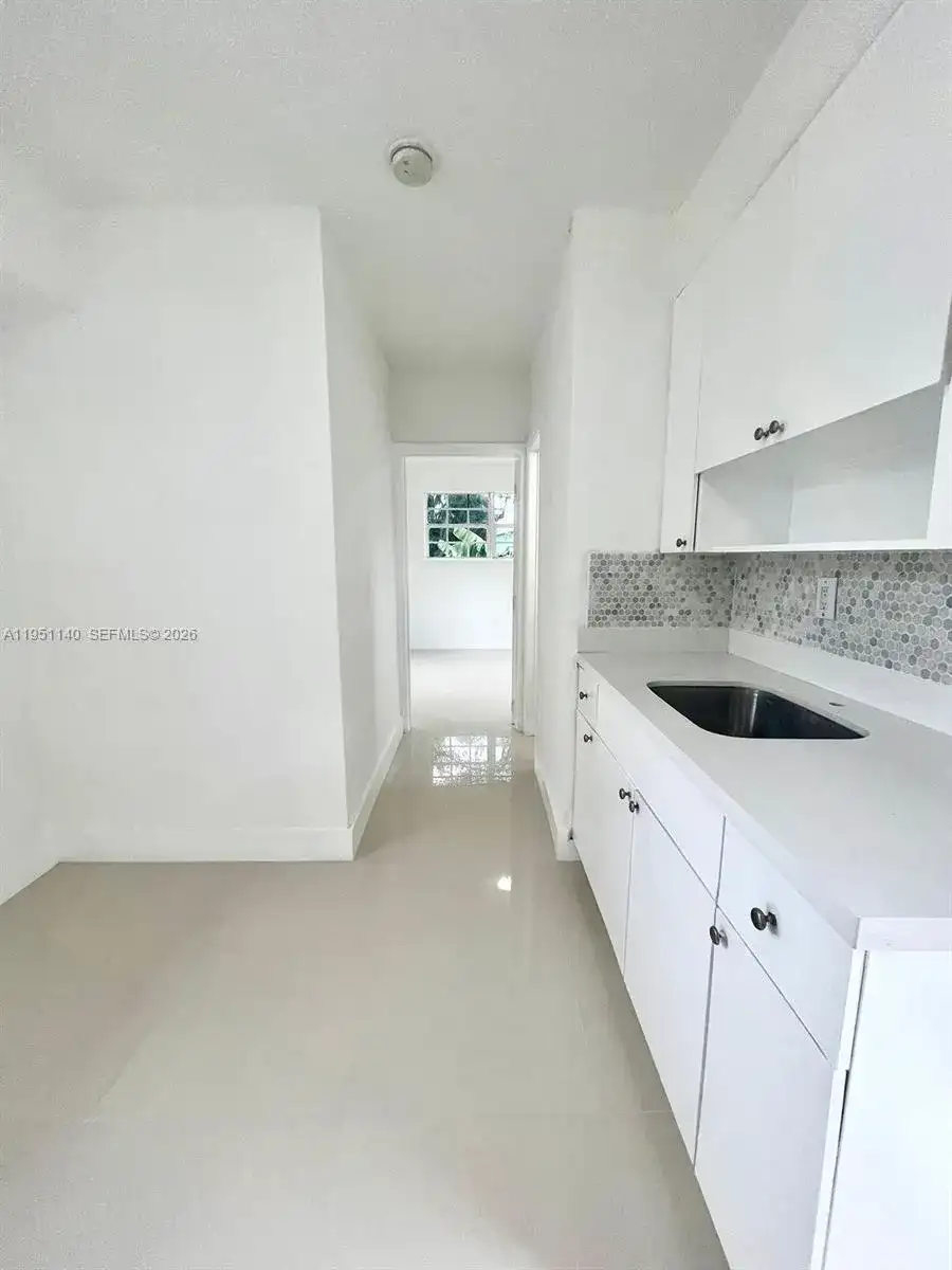 8119 NW 5 CT # 8119, Miami FL 33150 photo 4