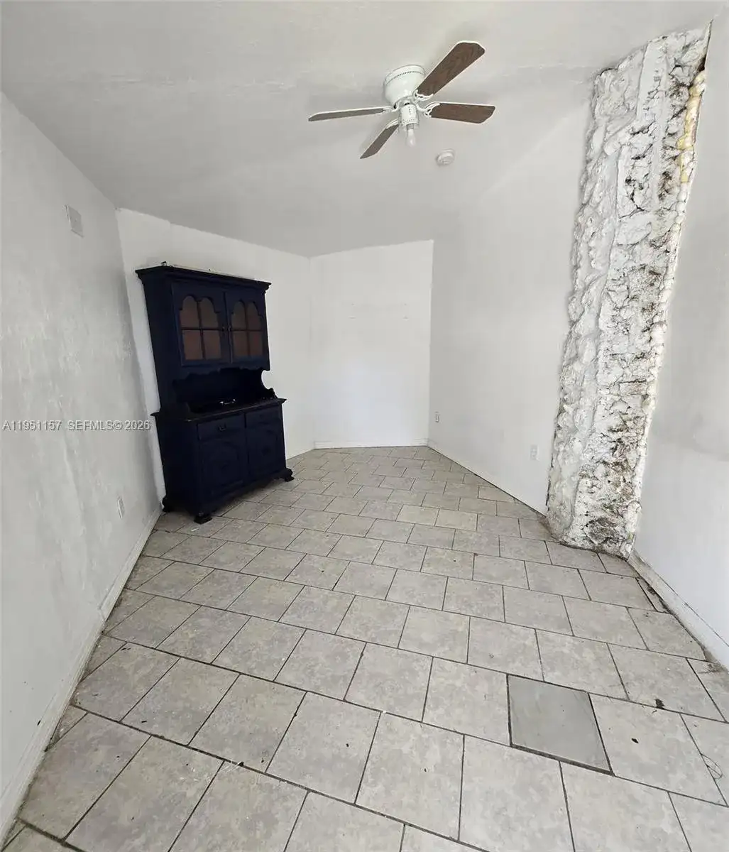 1189 N TAMIAMI TRL # H, Fort Myers FL 33093 photo 2