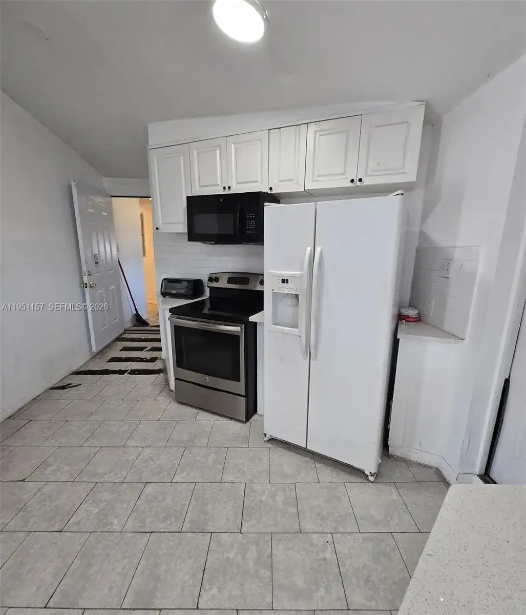 1189 N TAMIAMI TRL # H, Fort Myers FL 33093 photo 4