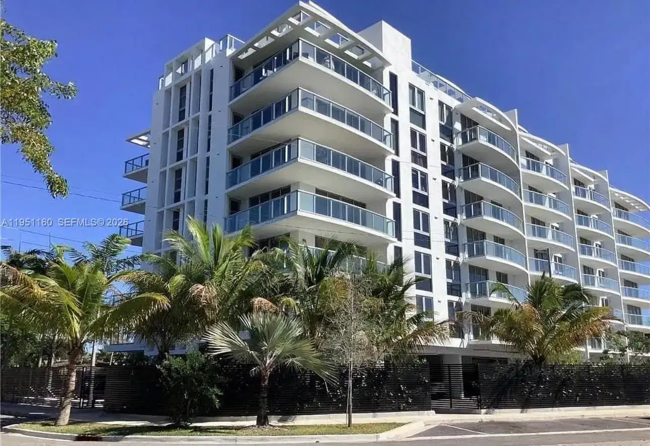 13800 Highland Dr # 510, North Miami Beach FL 33181 photo 2