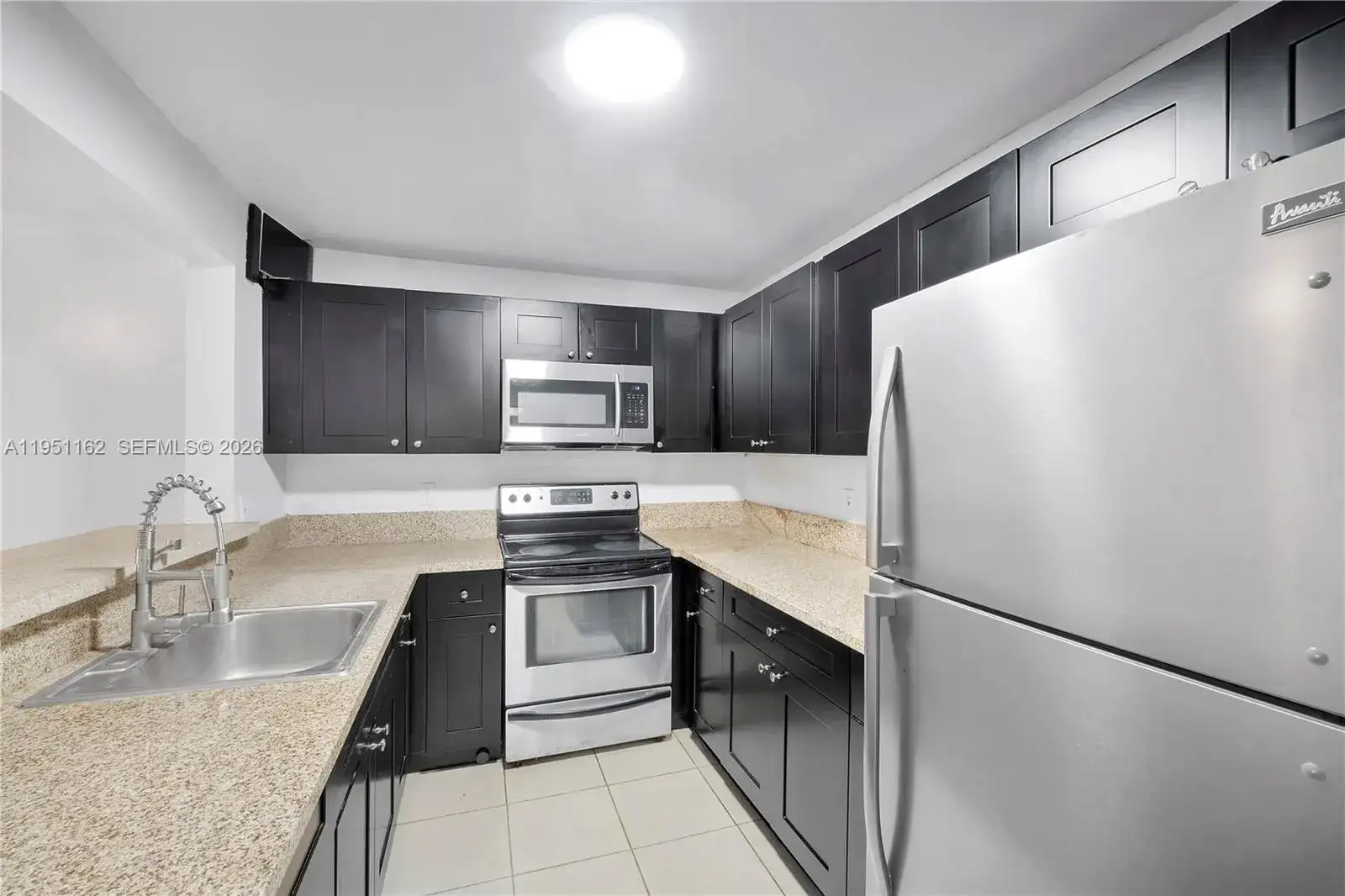 4221 NW 19th St # 289, Lauderhill FL 33313 photo 2