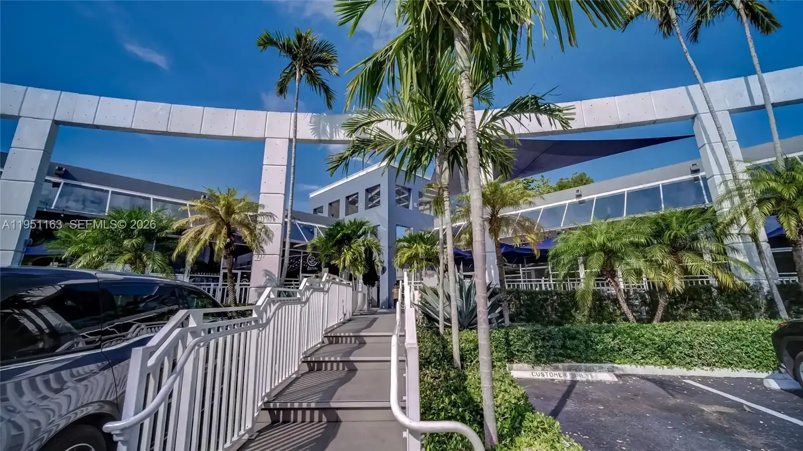 260 Crandon Blvd # E18, Key Biscayne FL 33149