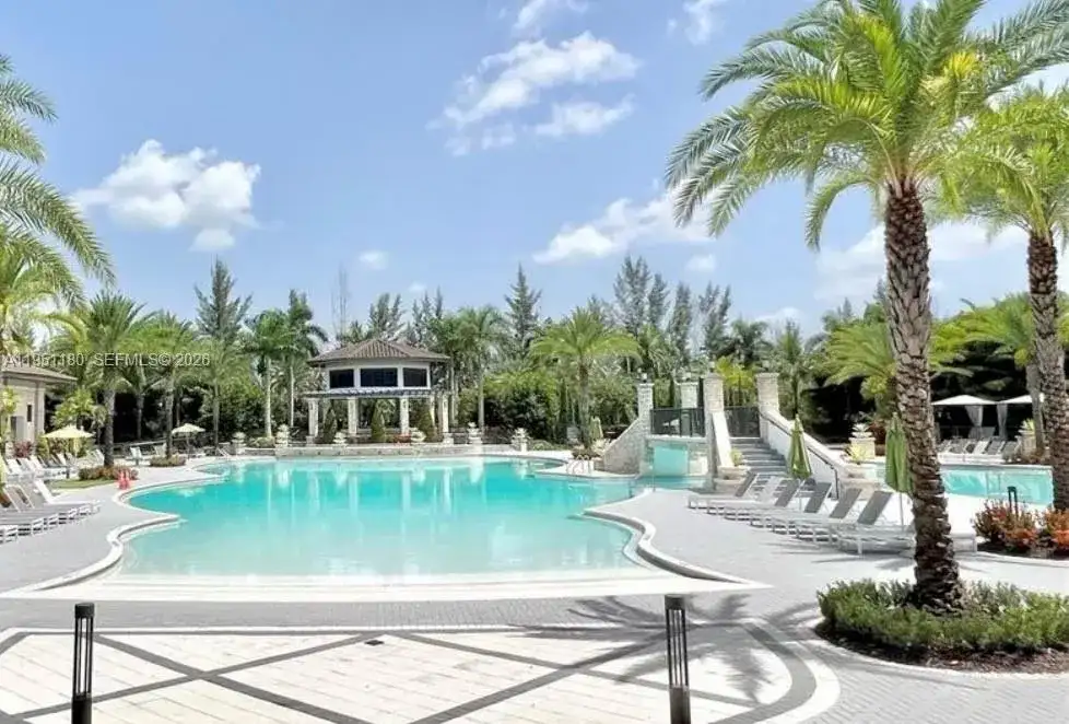 8860 NW 103rd Ave # 8860, Doral FL 33178 photo 2