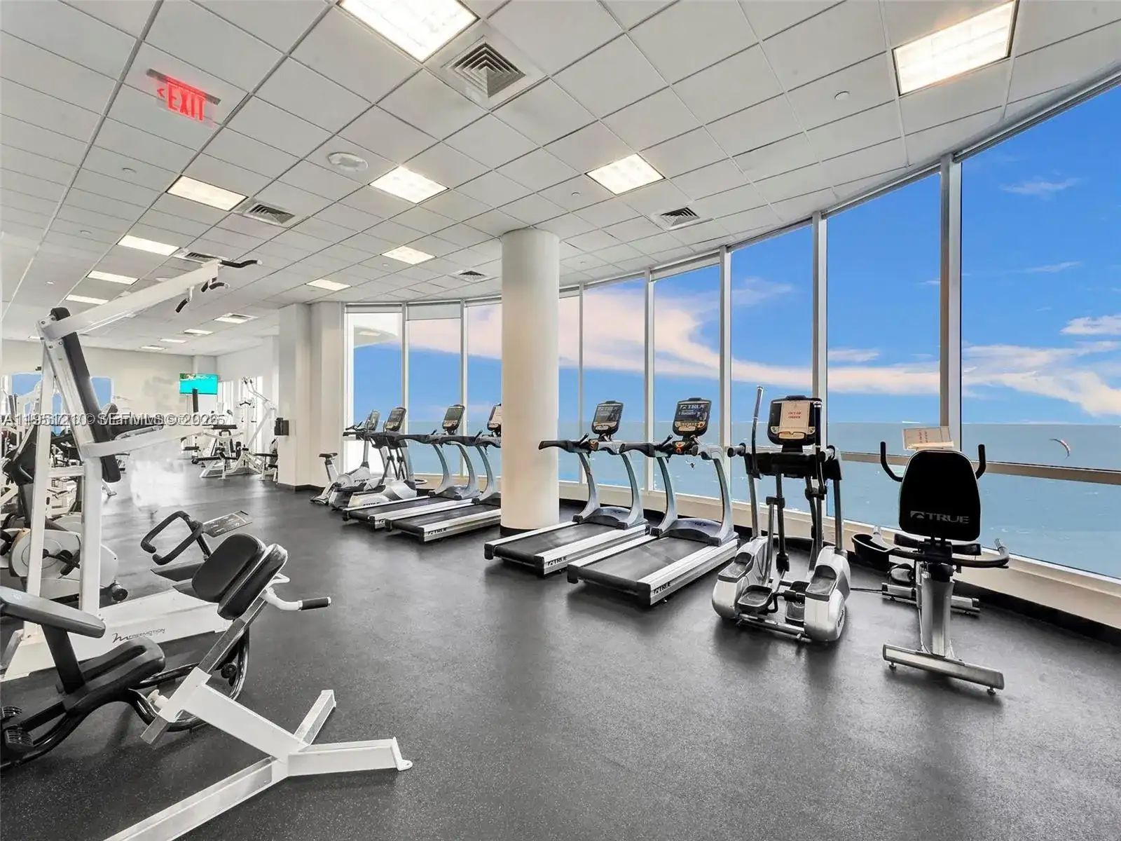 6365 Collins Ave # 3102, Miami Beach FL 33141 photo 5