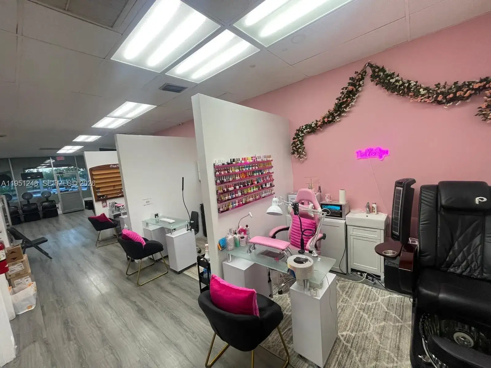 627 S State Road 7, Hollywood FL 33023 photo 3