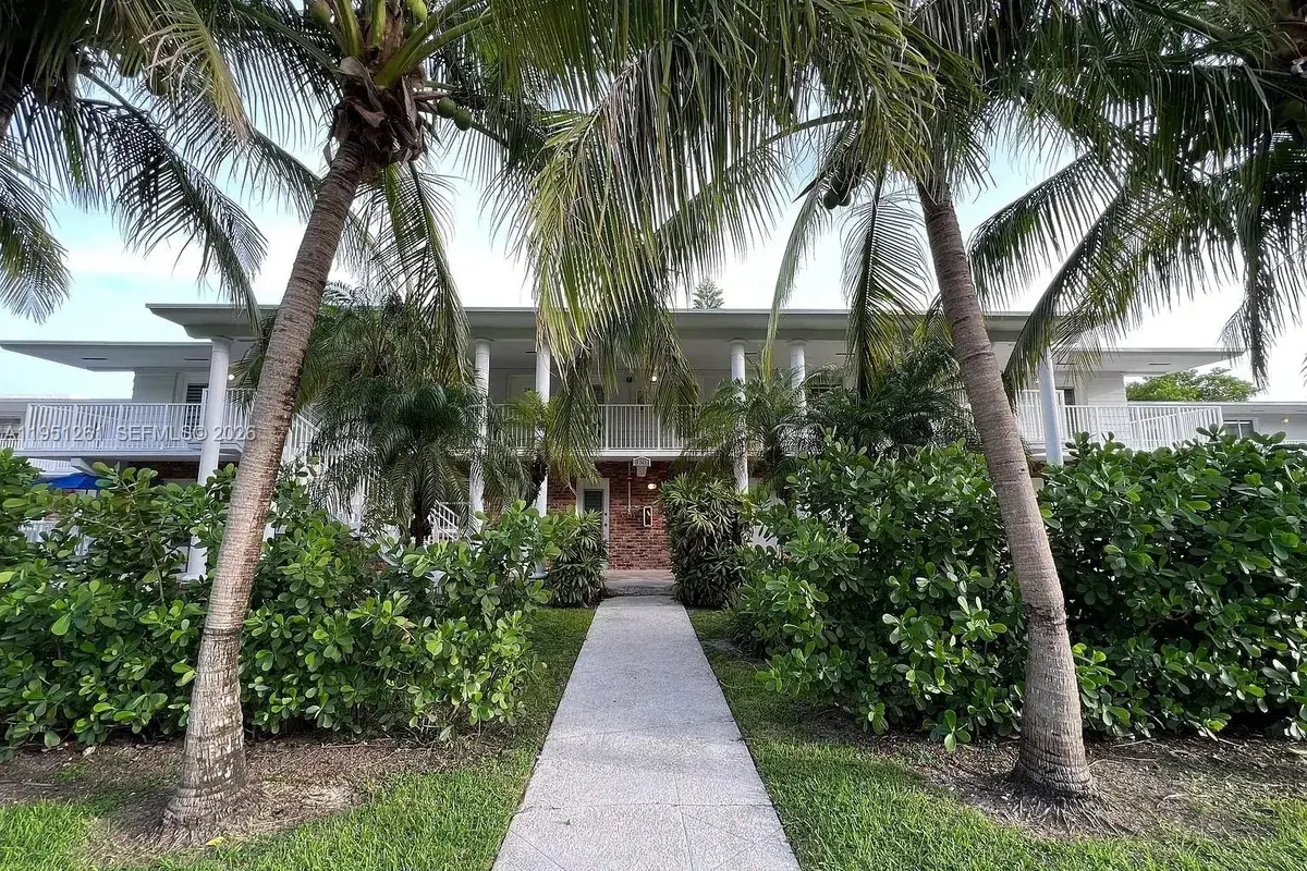 100 Sunrise Dr # 5, Key Biscayne FL 33149