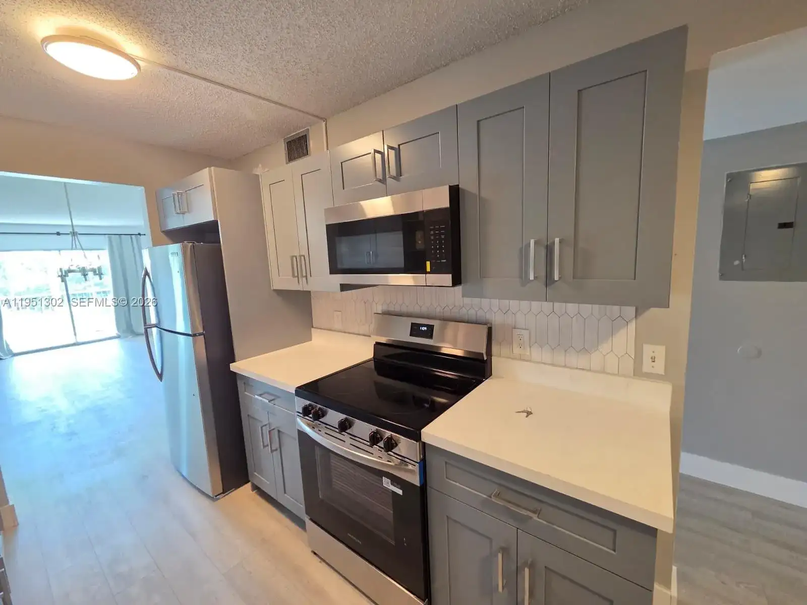 1401 SW 128th Ter # 304H, Pembroke Pines FL 33027 photo 2