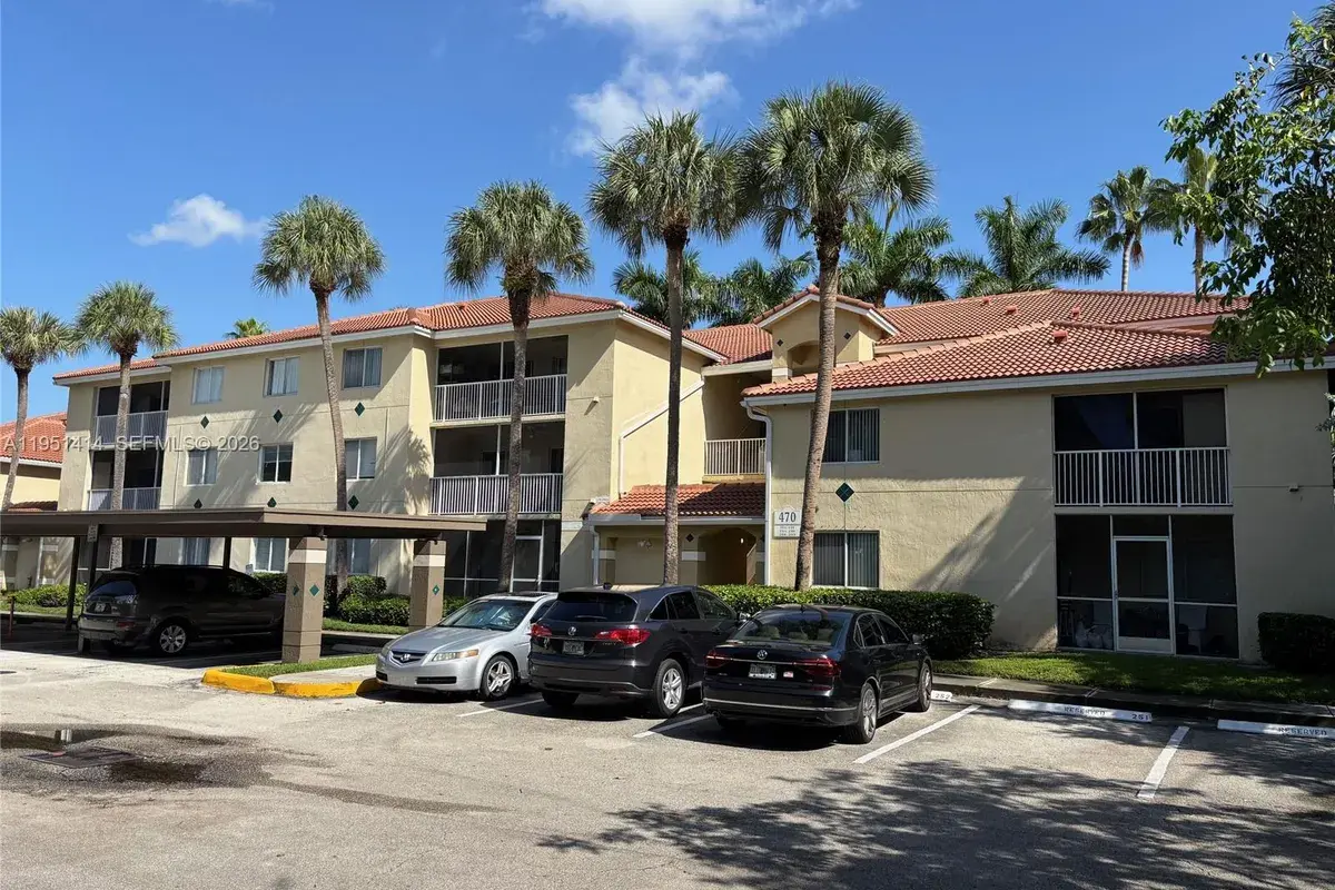 450 S Park Rd # 104, Hollywood FL 33021