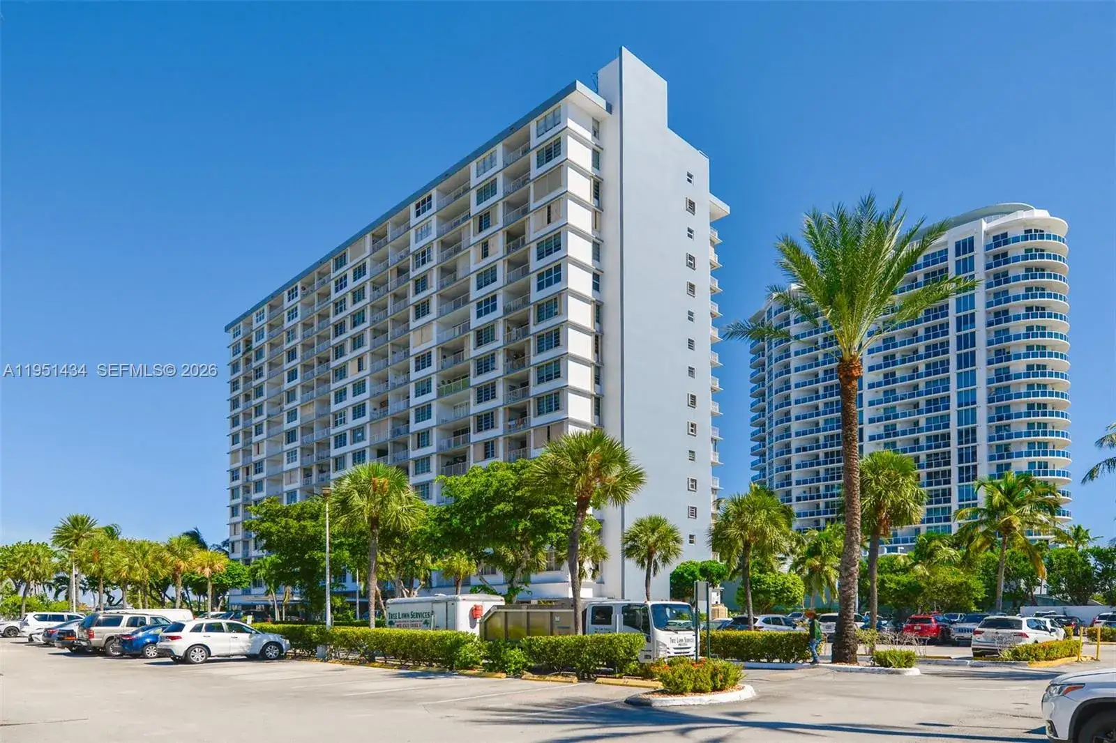 1865 79th St Cswy # 5H, North Bay Village FL 33141