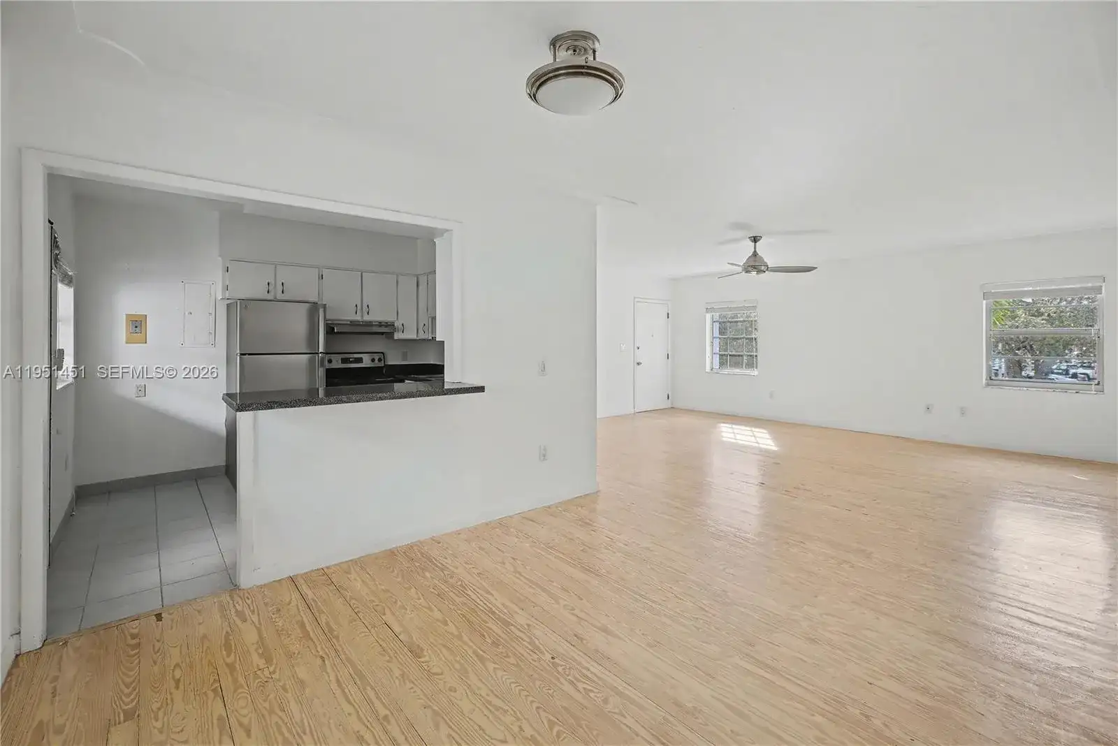 73 Edgewater Dr # 3, Coral Gables FL 33133 photo 3