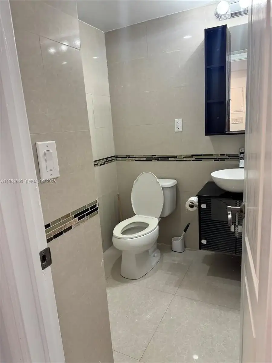 19370 Collins Ave # 1520, Sunny Isles Beach FL 33160 photo 4