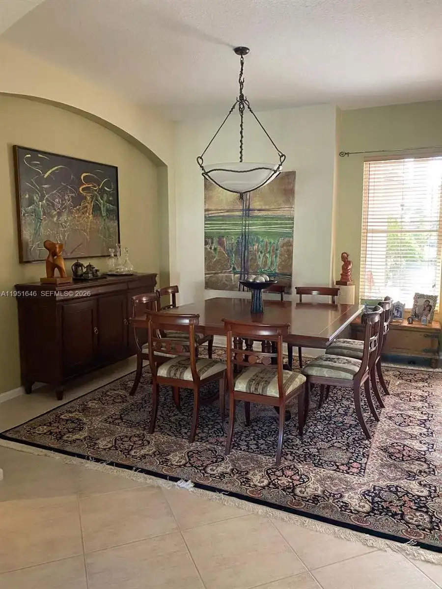 1905 Harbor View Cir, Weston FL 33327 photo 5