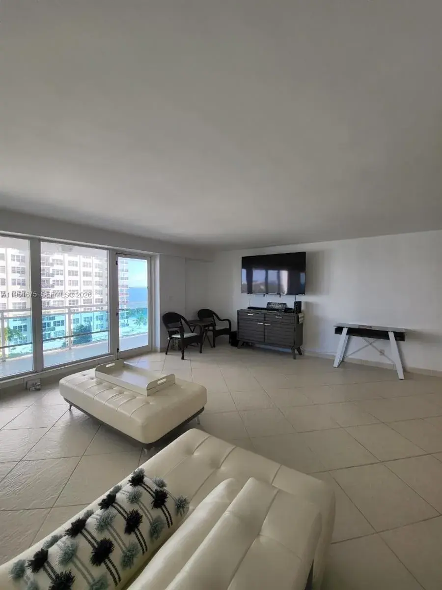 3430 Galt Ocean Dr # 702, Fort Lauderdale FL 33308