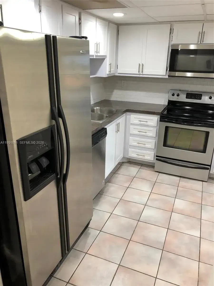 20840 San Simeon Way # 702, Miami FL 33179 photo 4