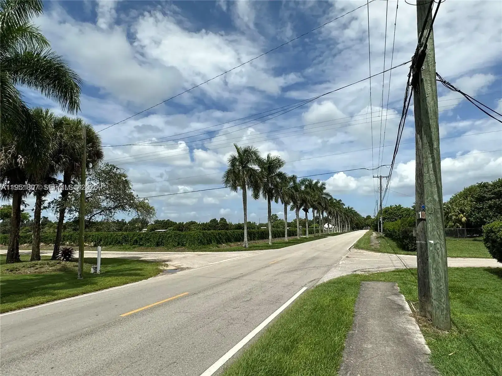 1640X SW 248 Street, Homestead FL 33031 photo 2