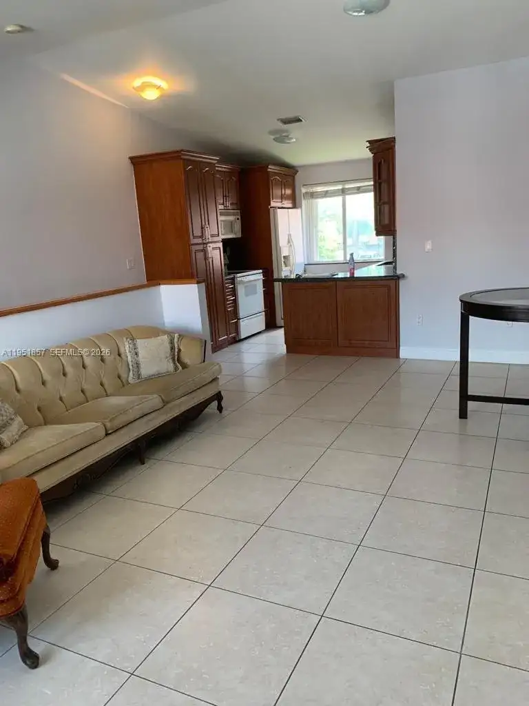 8011 Lake Dr # 202, Doral FL 33166 photo 5
