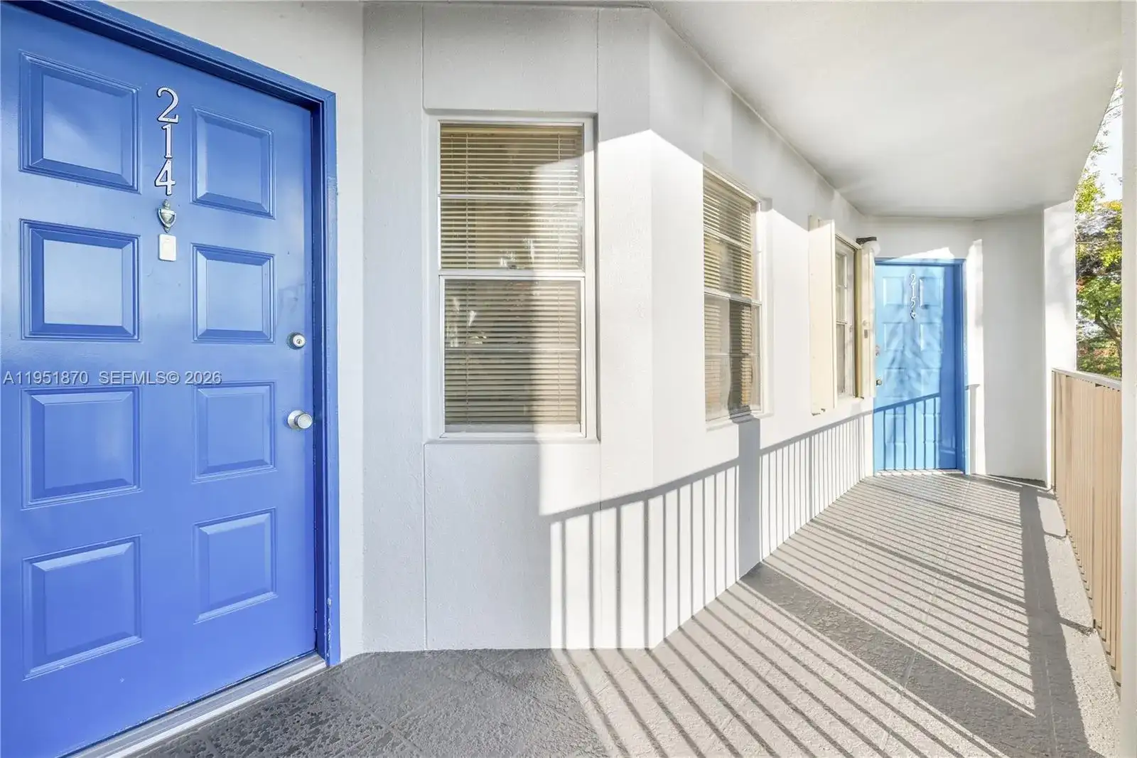 650 SW 124th Ter # 214P, Pembroke Pines FL 33027 photo 2