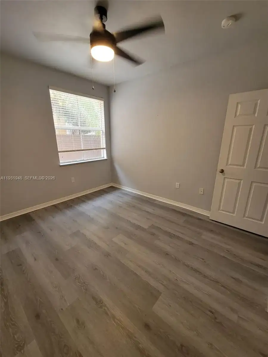 751 SE 2nd St, Homestead FL 33030 photo 2