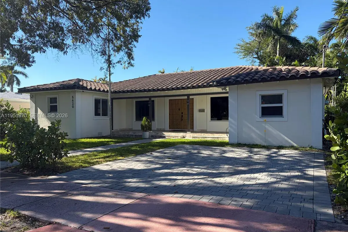 5620 Alton Rd, Miami Beach FL 33140