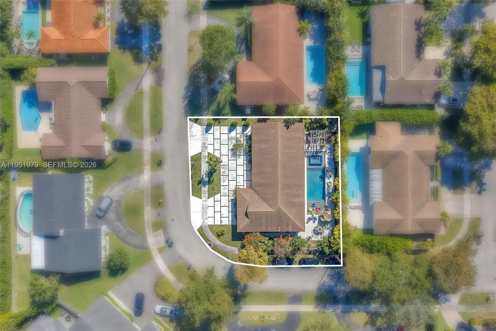 21424 NE 19th Ct, Miami FL 33179