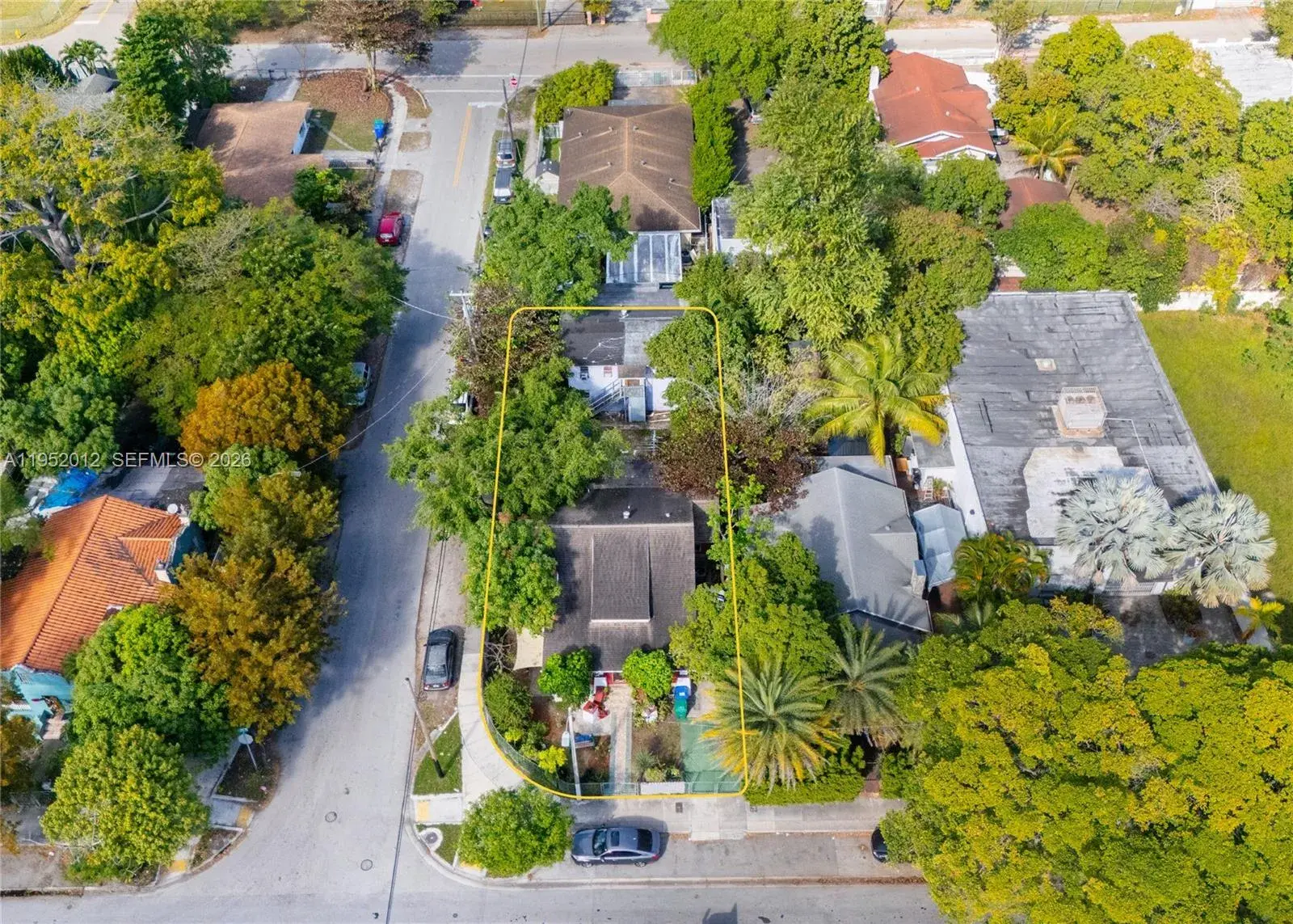 2919 NW 8th Ave, Miami FL 33127