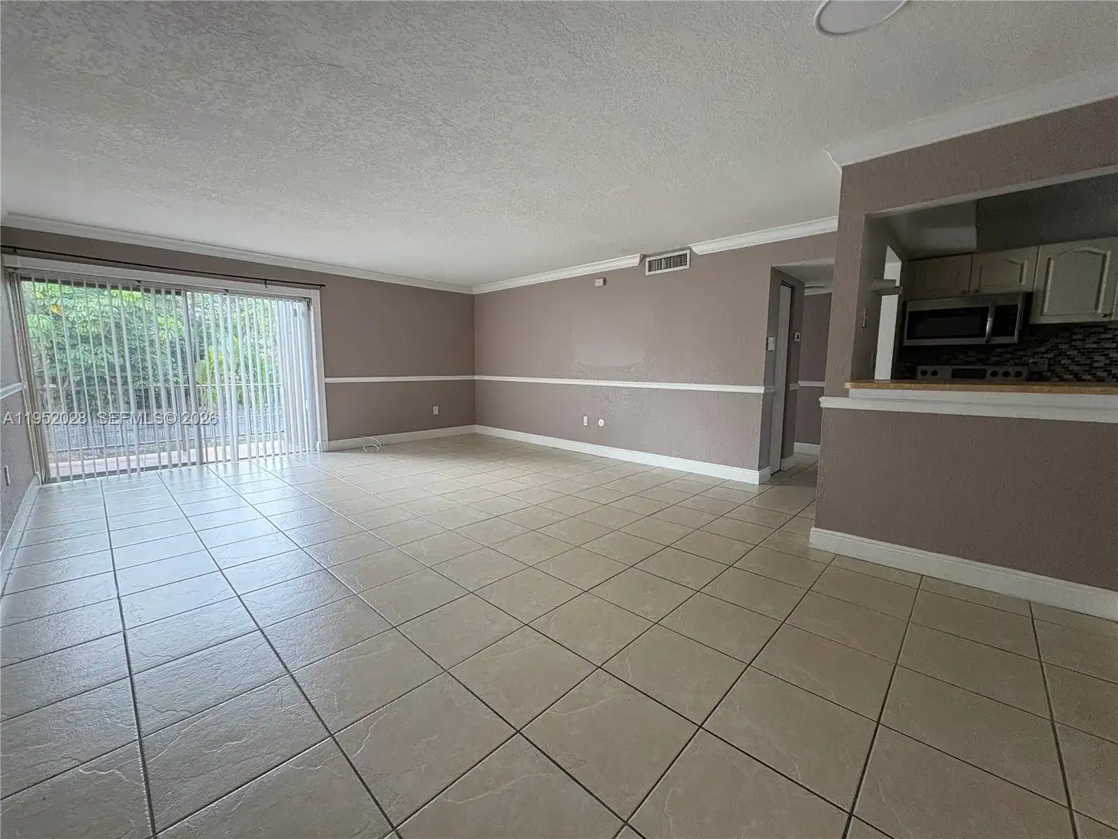 9453 SW 76th St # S7, Miami FL 33173 photo 2