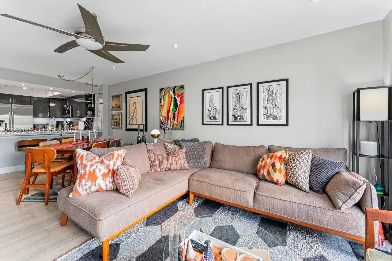 1450 Lincoln Rd # 307, Miami Beach FL 33139 photo 3