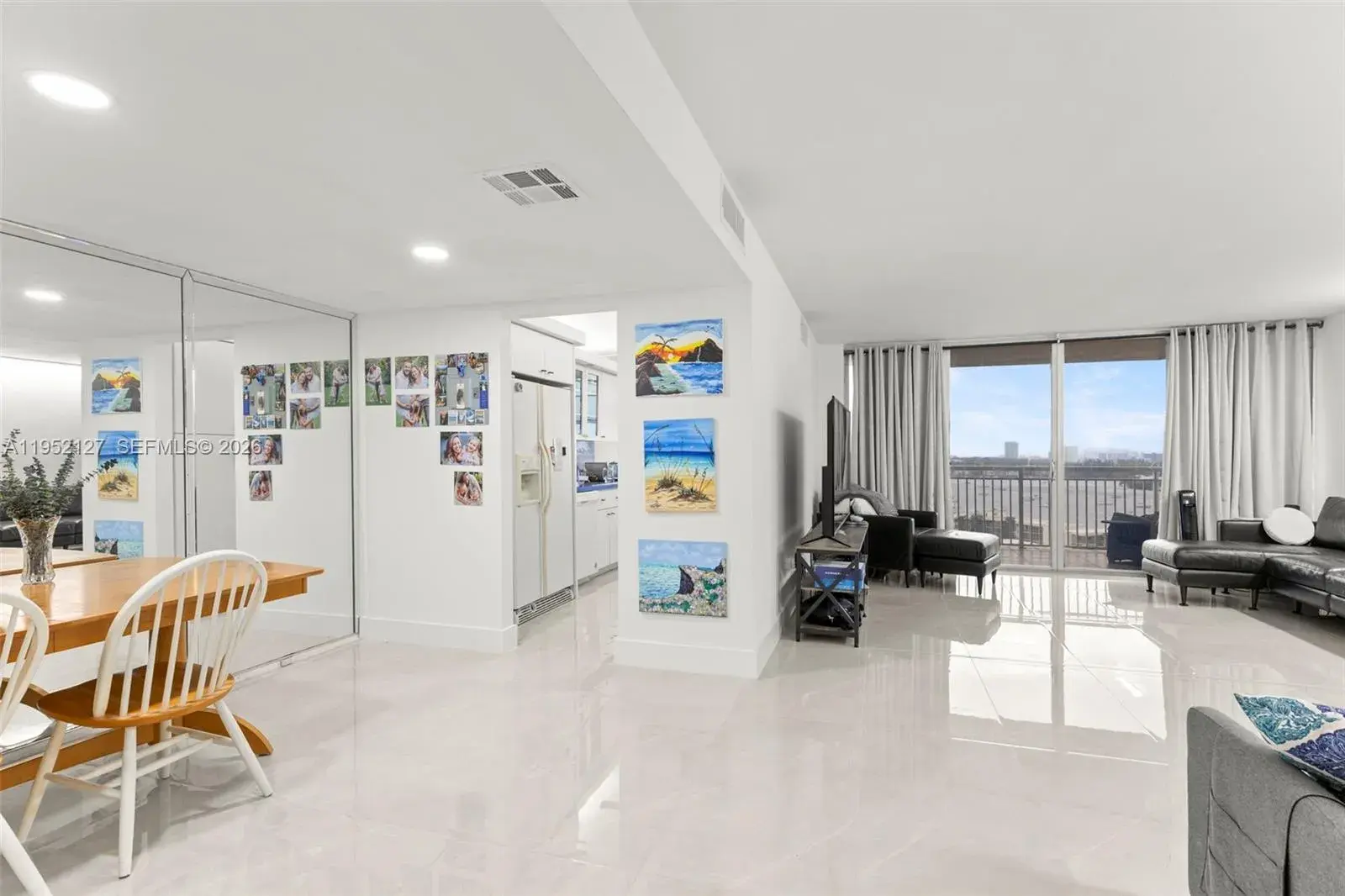 18031 Biscayne Blvd # 1604, Aventura FL 33160