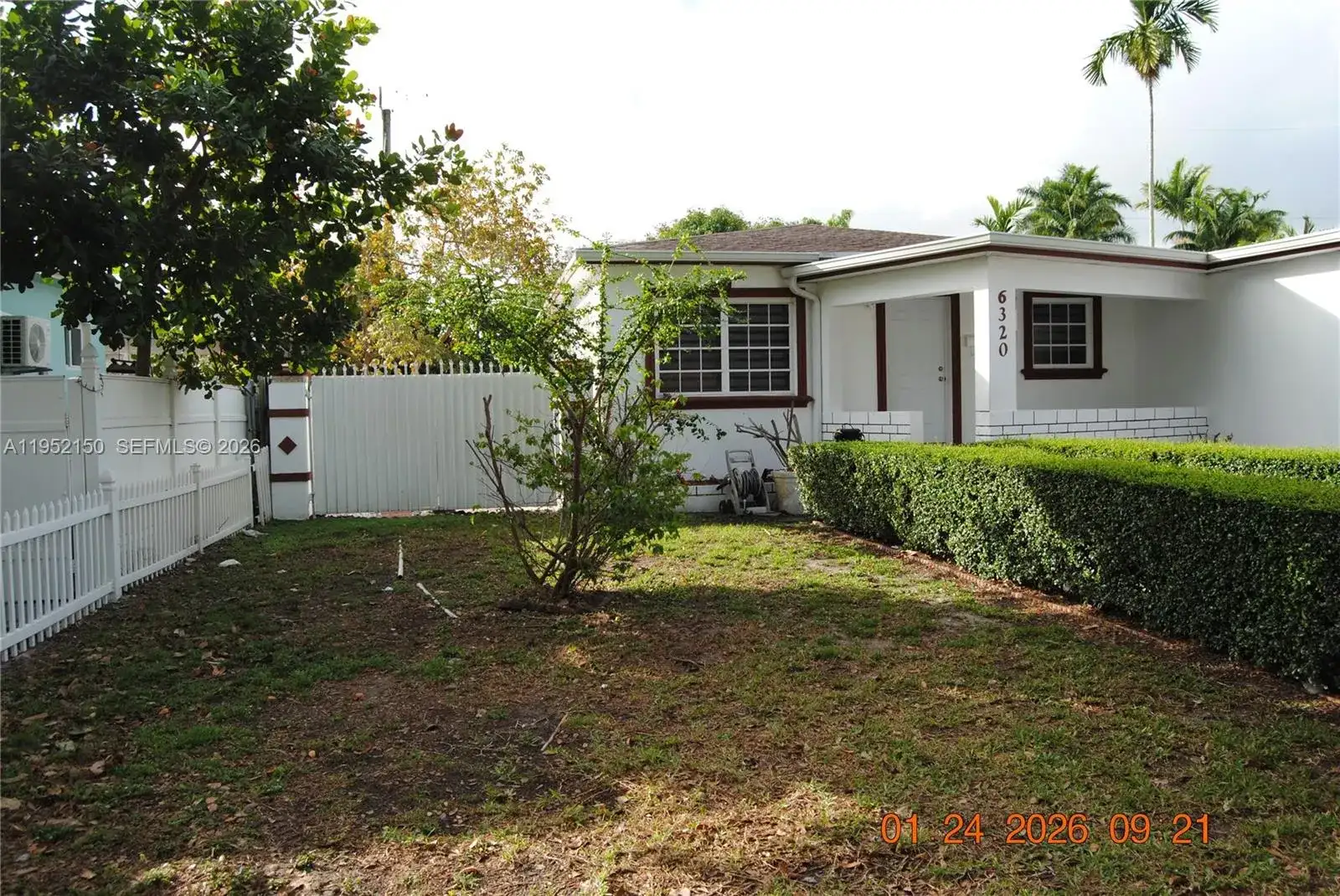 6320 NW 40th St, Virginia Gardens FL 33166 photo 2