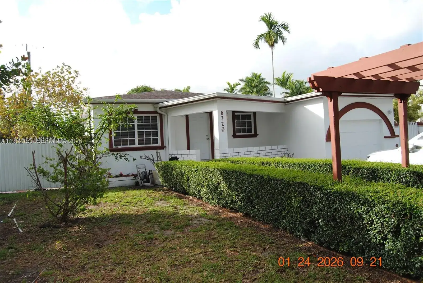 6320 NW 40th St, Virginia Gardens FL 33166 photo 3
